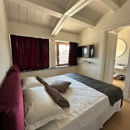 C House Rooms Lake Peschiera del Garda Exterior foto