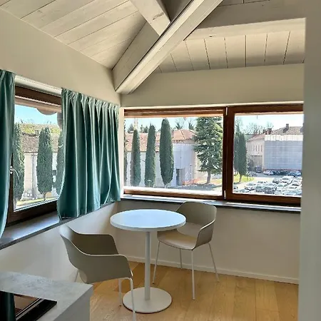 C House Rooms Lake Peschiera del Garda Exterior foto