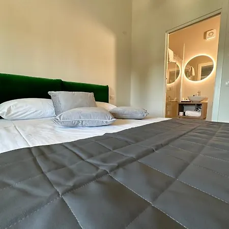 C House Rooms Lake Peschiera del Garda Exterior foto