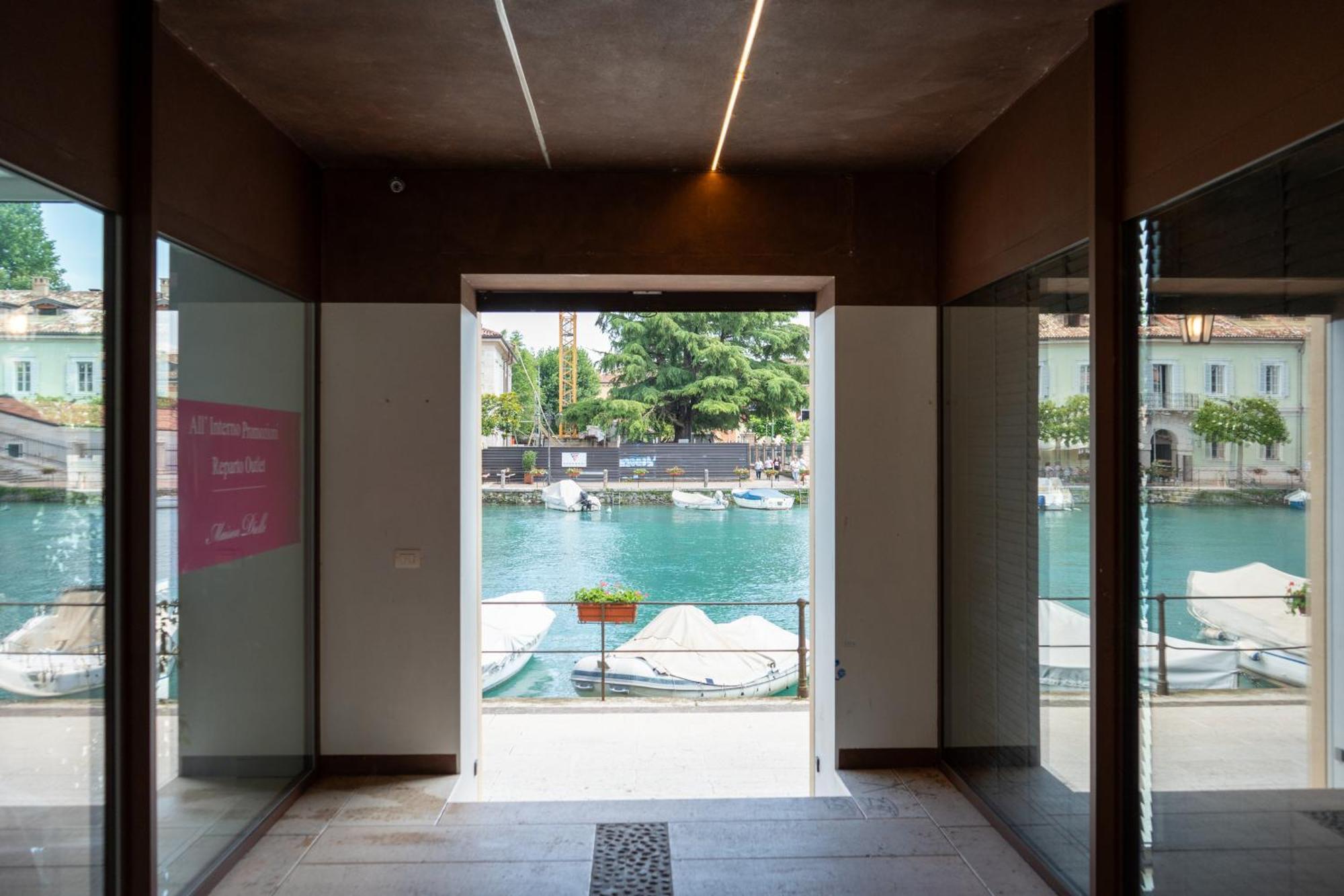 C House Lake Bed & Breakfast Peschiera del Garda